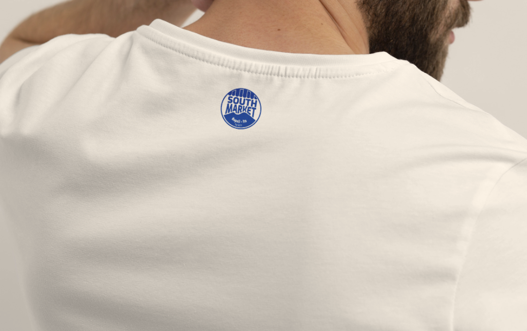 T-Shirt "Comm è bell a staggion"