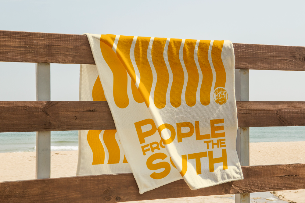 Telo mare "People From The South"